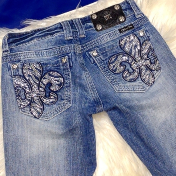 Miss Me Rhinestone Jester Straight Jeans 26 - Picture 3 of 17